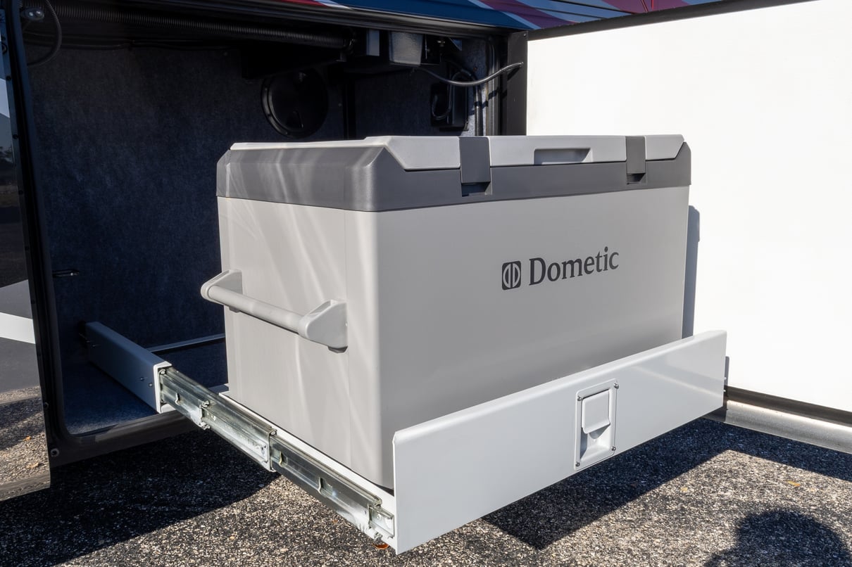 2015 Newmar Essex 4553 gallery image-39