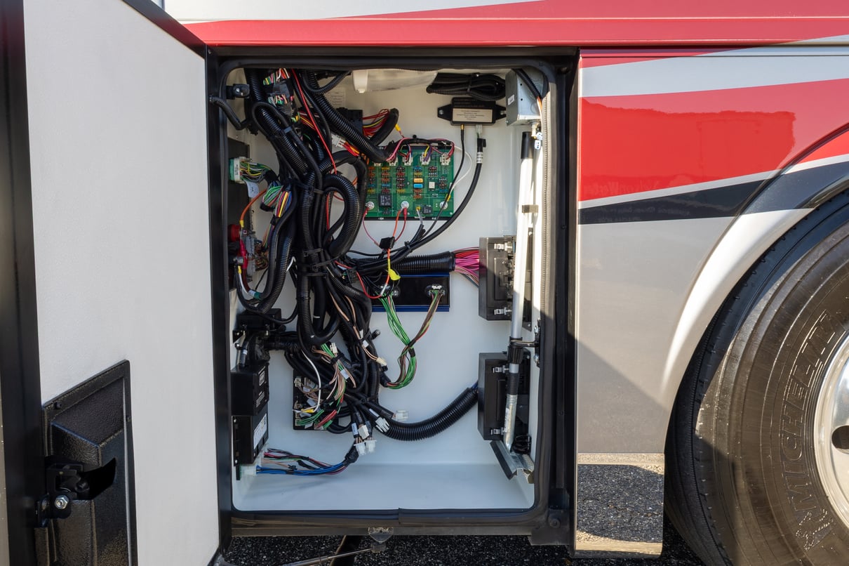 2015 Newmar Essex 4553 gallery image-41