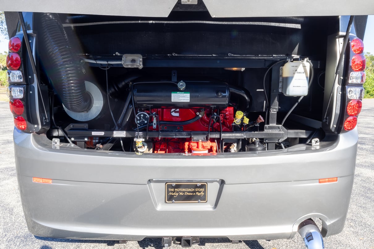 2015 Newmar Essex 4553 gallery image-49