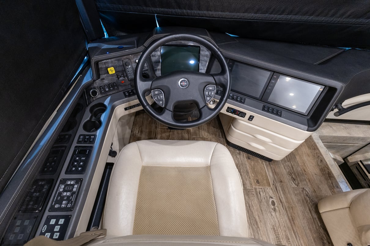 2018 Newmar King Aire 4531 gallery image-13