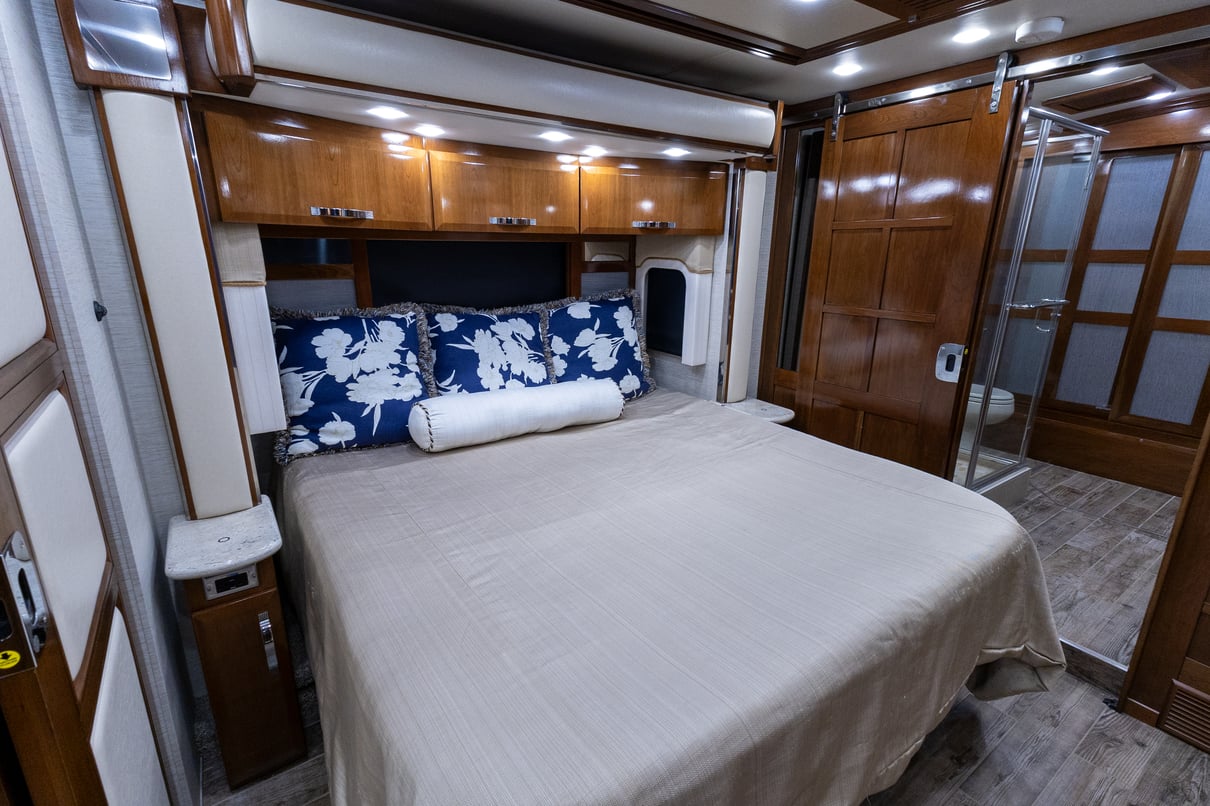 2018 Newmar King Aire 4531 gallery image-24