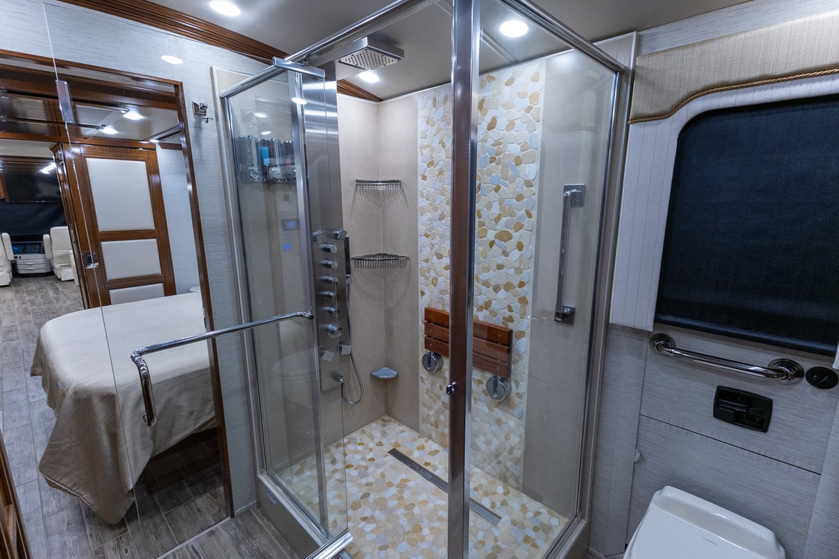 2018 Newmar King Aire 4531 gallery image-29