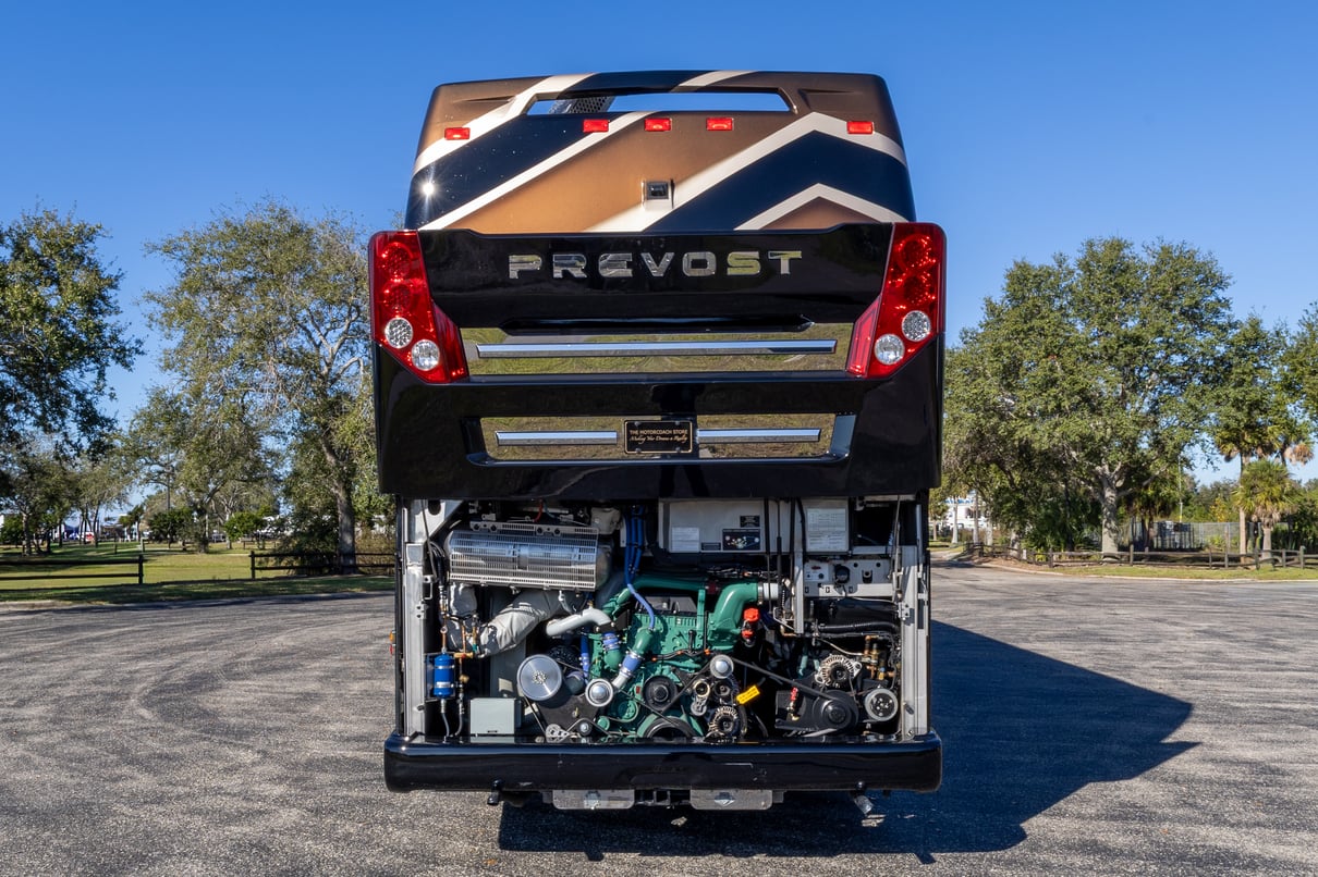 2018 Prevost Marathon H3 45 gallery image-45