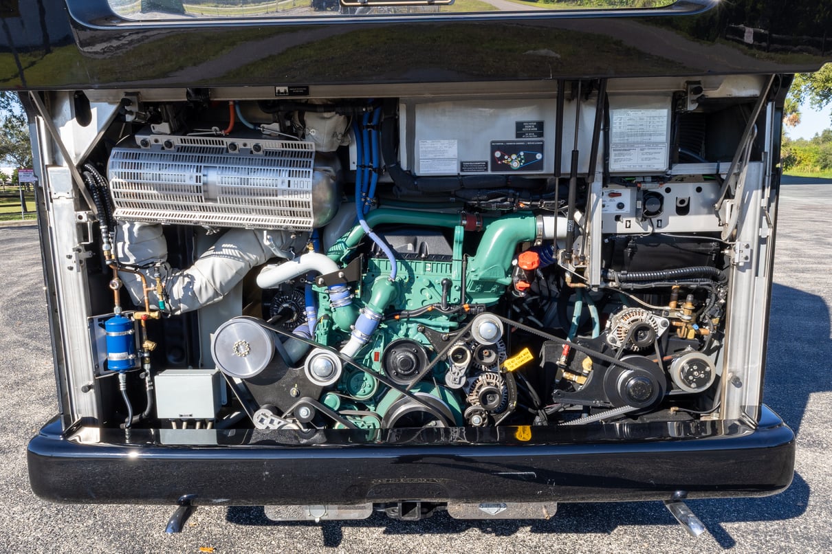 2018 Prevost Marathon H3 45 gallery image-46