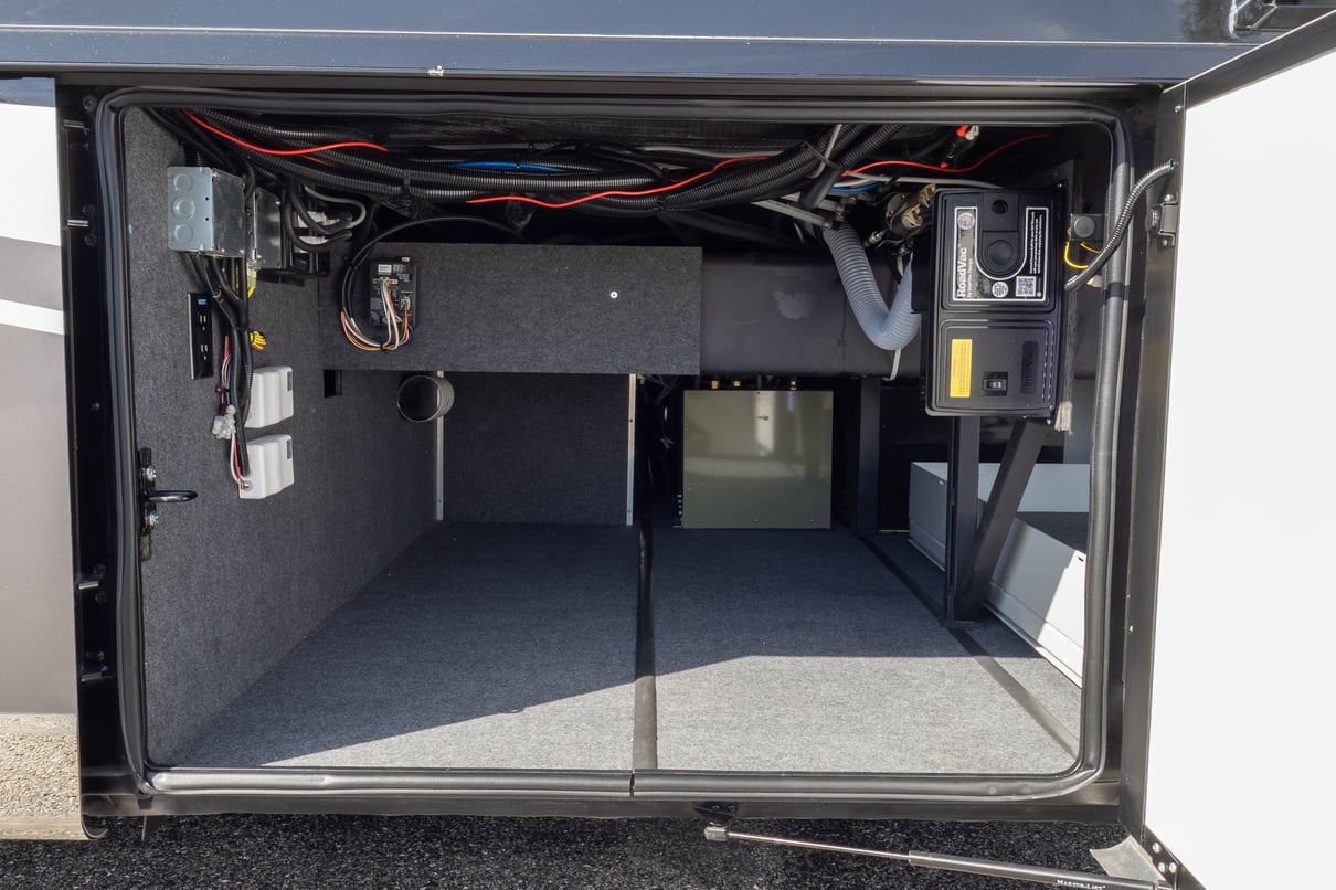 2023 Newmar Dutch Star 4370 gallery image-37