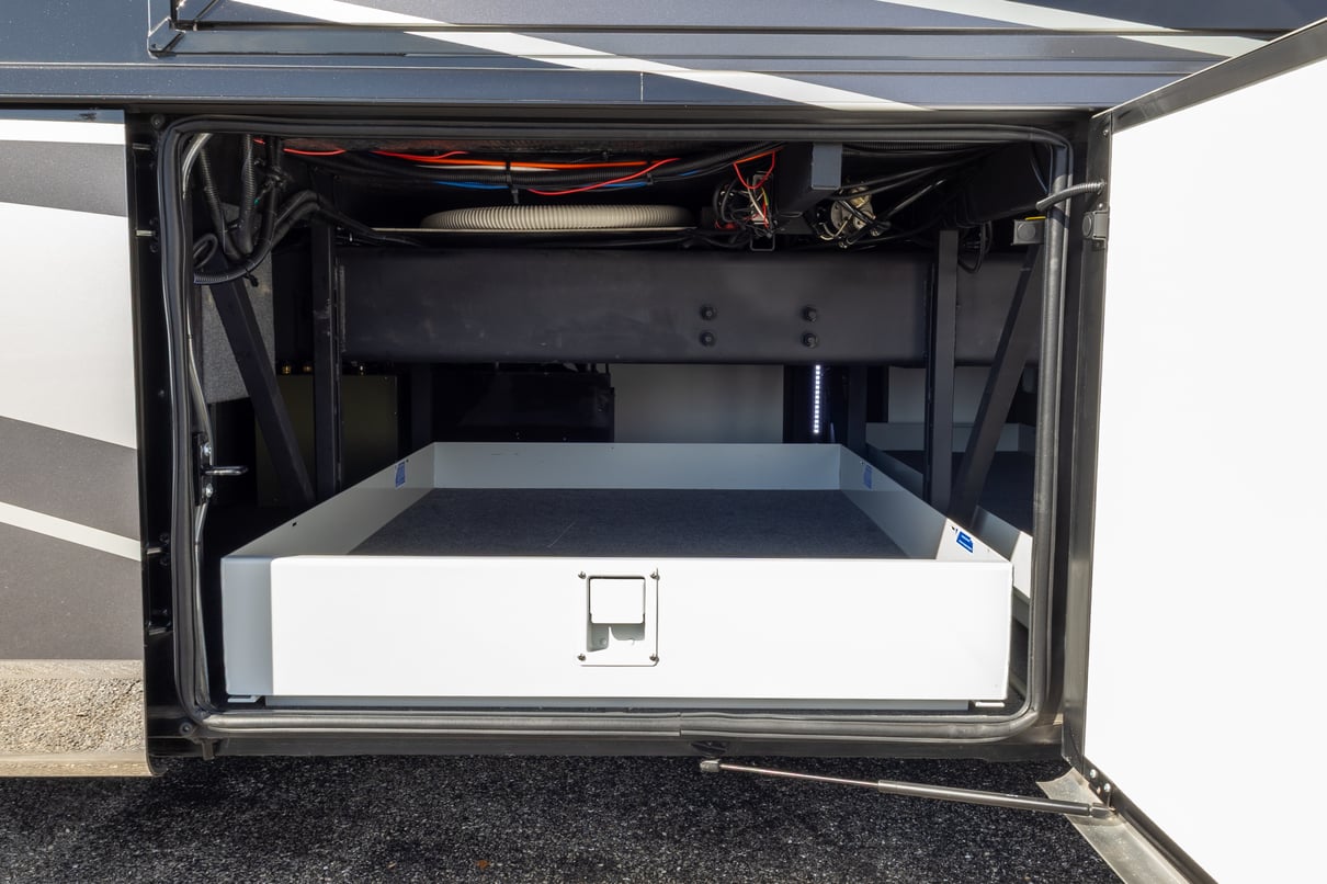 2023 Newmar Dutch Star 4370 gallery image-38