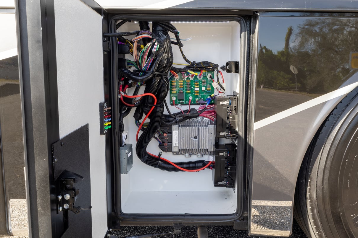 2023 Newmar Dutch Star 4370 gallery image-42