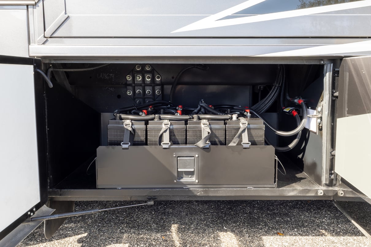 2023 Newmar Dutch Star 4370 gallery image-43