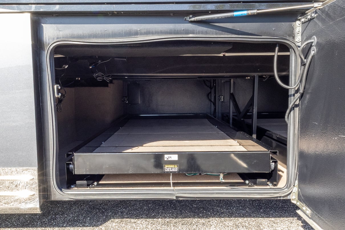 2022 Entegra Cornerstone 45B gallery image-37