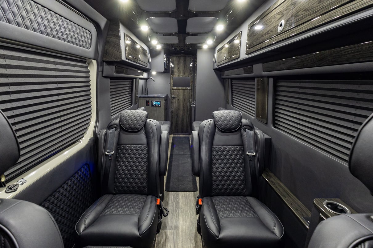 2026 OGV Luxury Coach gallery image-16