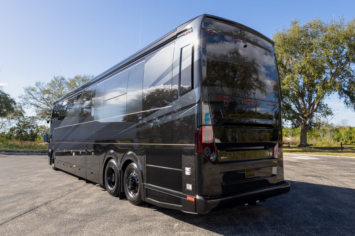 2026 Prevost Loki H3 45 gallery image-7
