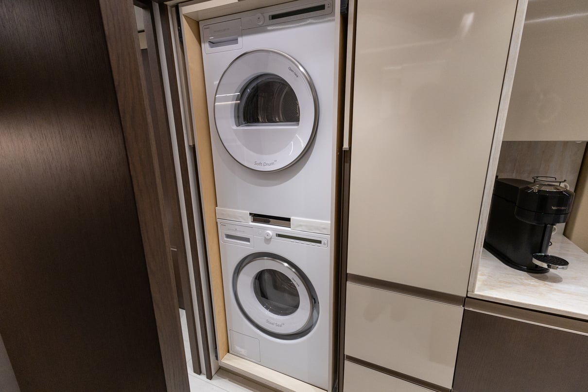 2026 Prevost Loki H3 45 gallery image-31