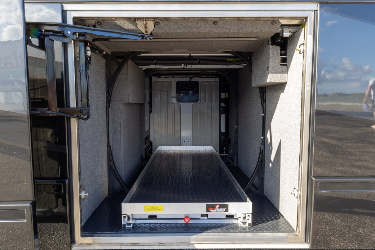 2026 Prevost Loki H3 45 gallery image-39