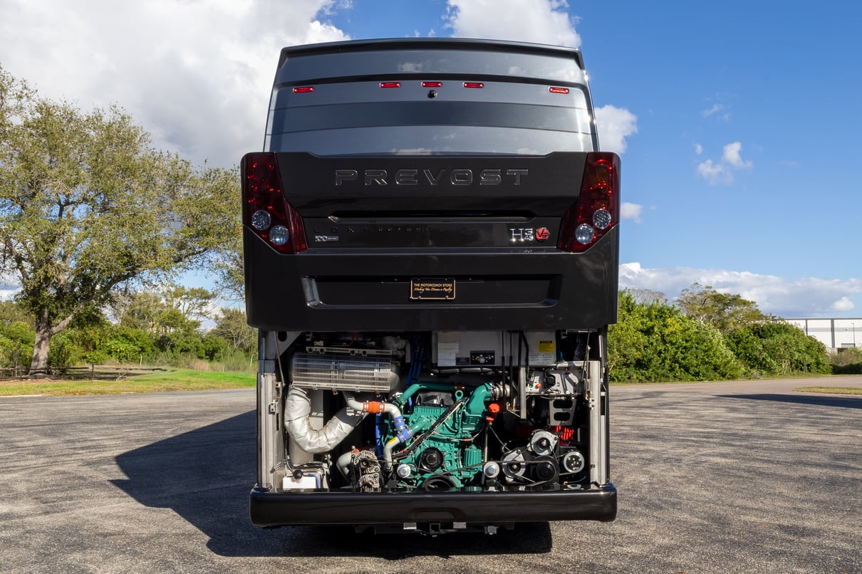2026 Prevost Loki H3 45 gallery image-45