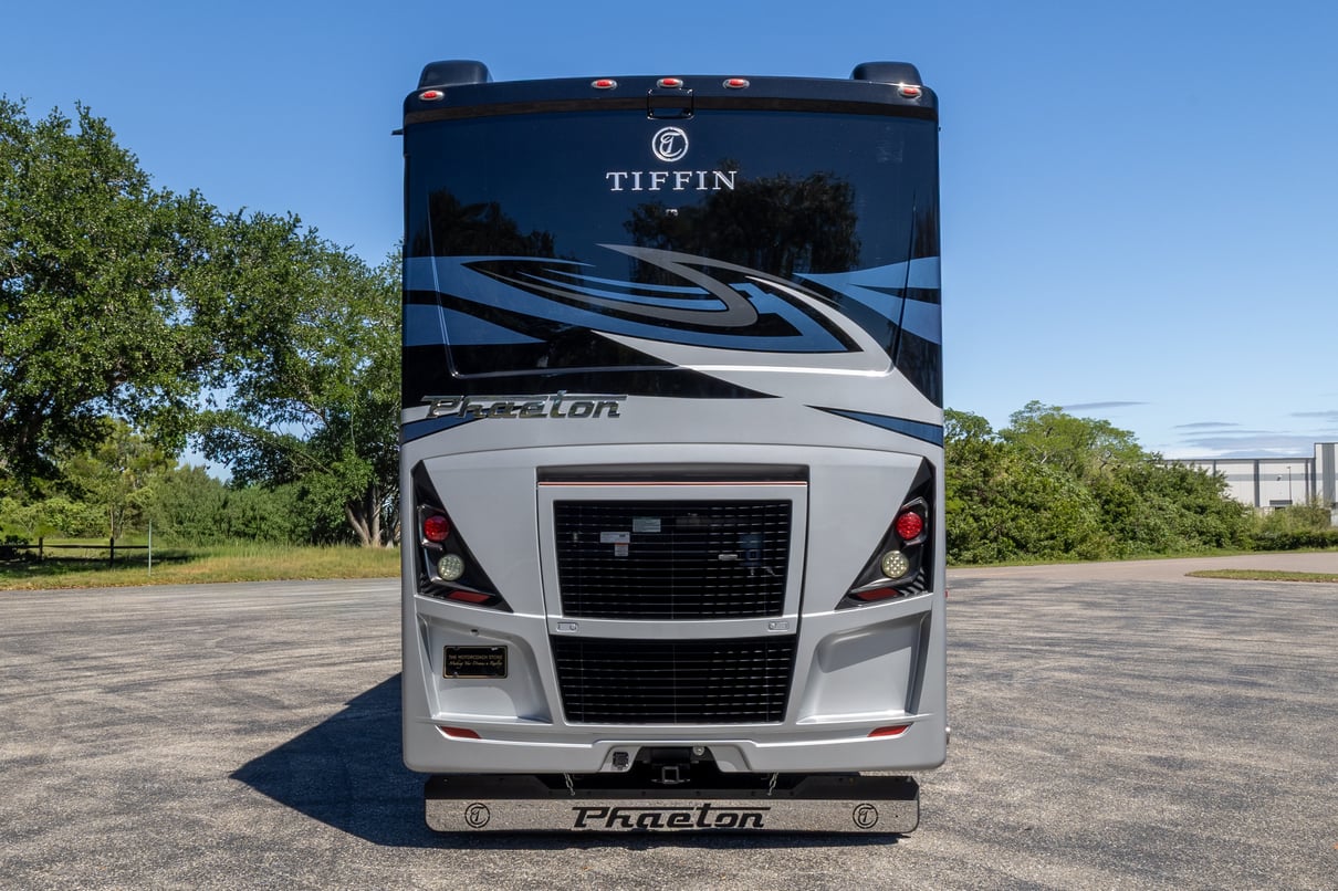 2024 Tiffin Phaeton 44OH gallery image-6