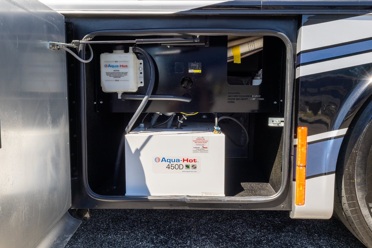 2024 Tiffin Phaeton 44OH gallery image-48