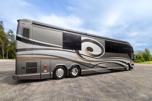 2009 Prevost Featherlite H3 45
