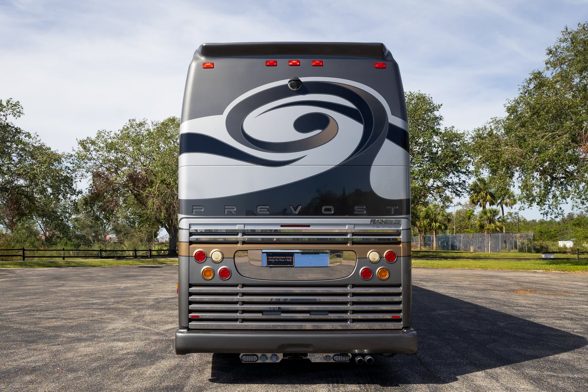2009 Prevost Featherlite H3 45 gallery image-6