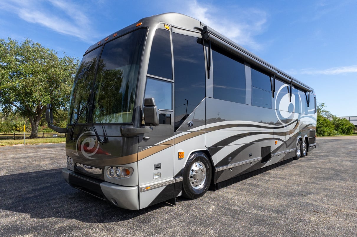 2009 Prevost Featherlite H3 45 gallery image-11