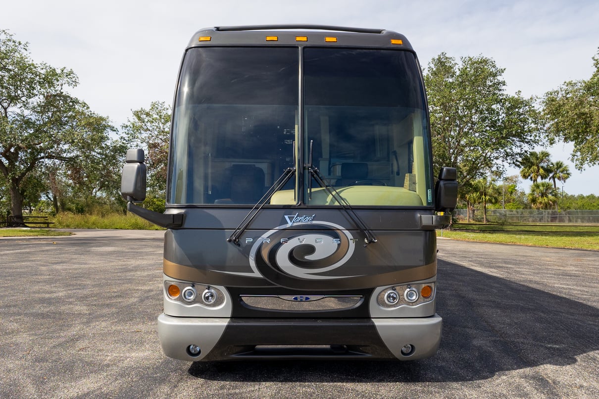 2009 Prevost Featherlite H3 45 gallery image-12