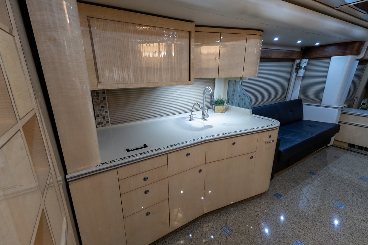 2009 Prevost Featherlite H3 45 gallery image-18