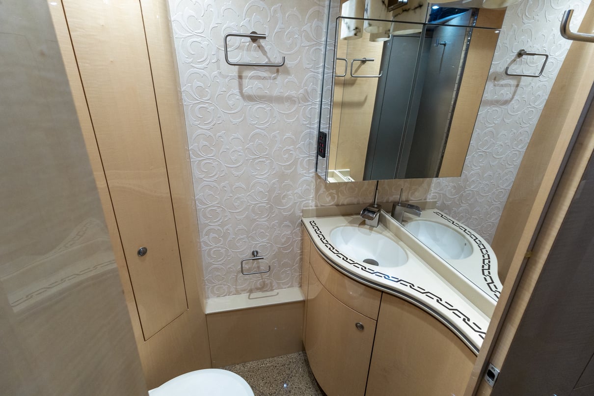 2009 Prevost Featherlite H3 45 gallery image-22