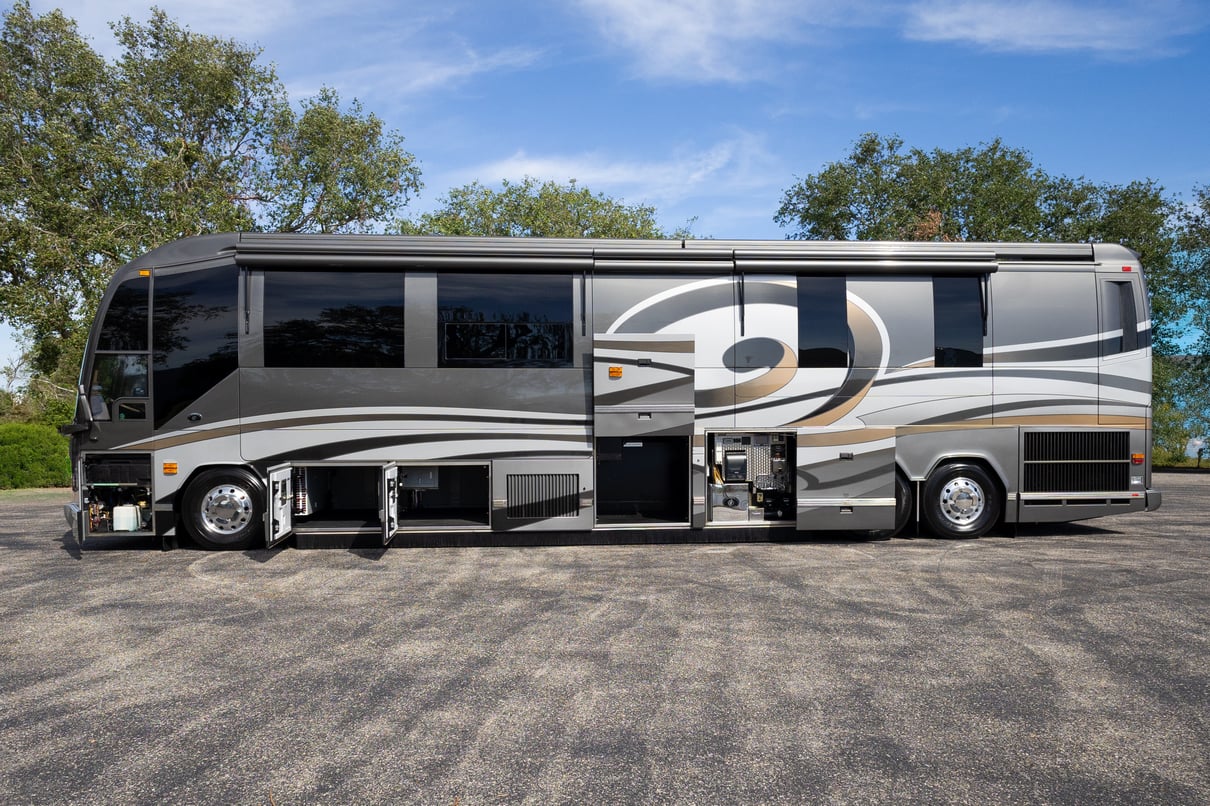 2009 Prevost Featherlite H3 45 gallery image-33