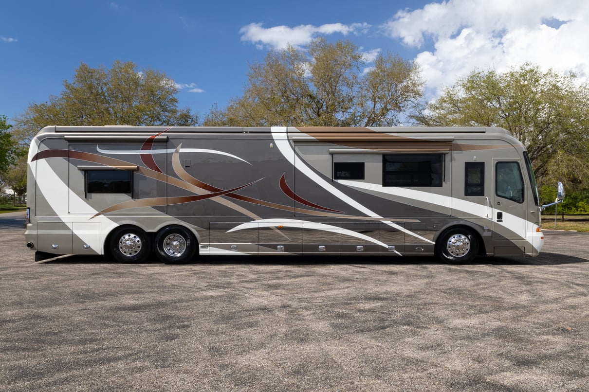 2007 Country Coach Affinity St. Helena gallery image-3