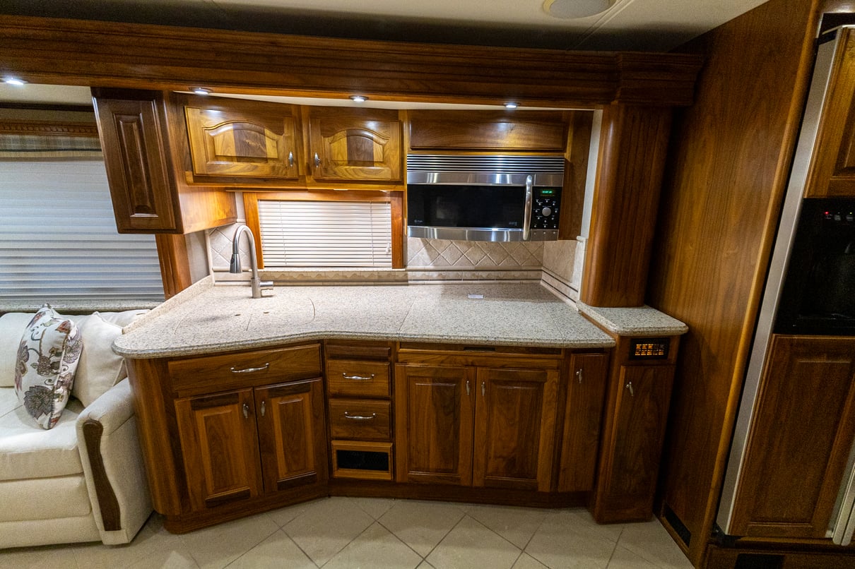 2007 Country Coach Affinity St. Helena gallery image-19