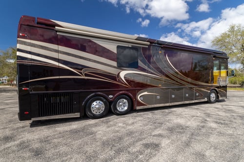 {id=16, name='Foretravel', order=8, label='Foretravel'}