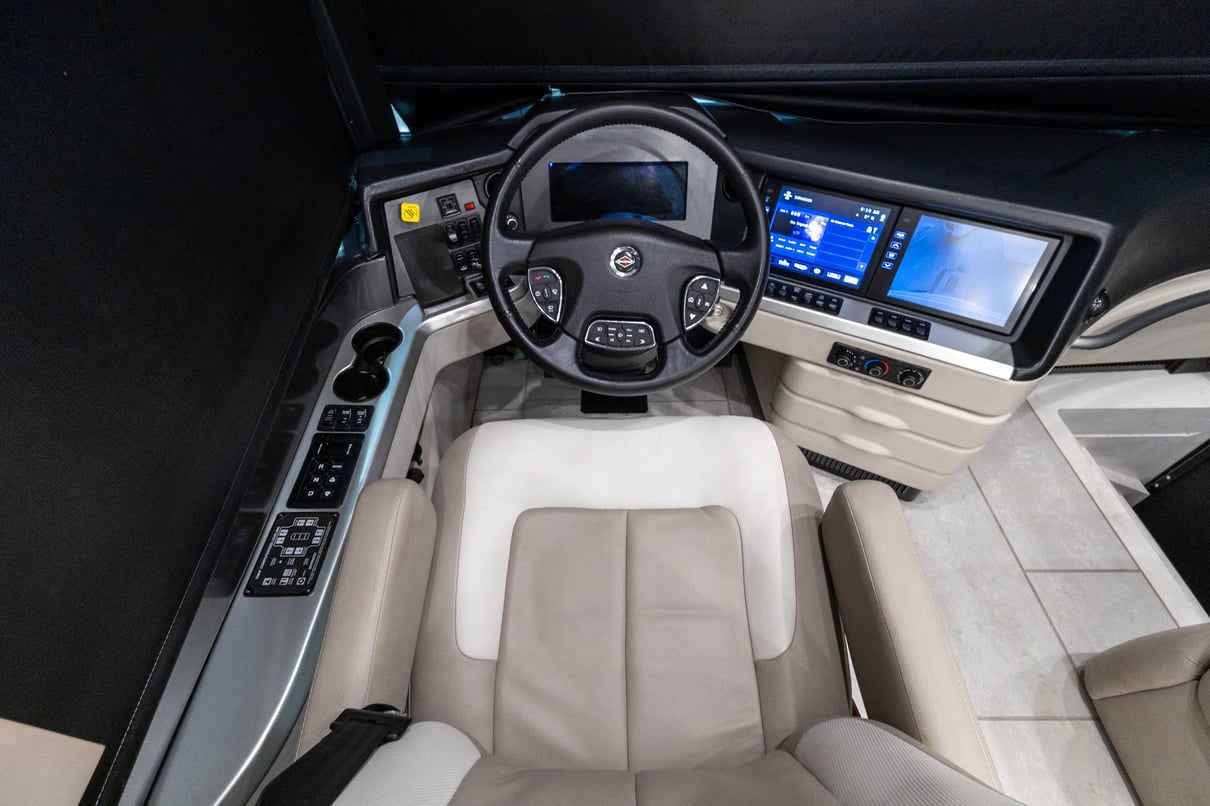 2024 Newmar London Aire 4521 gallery image-13