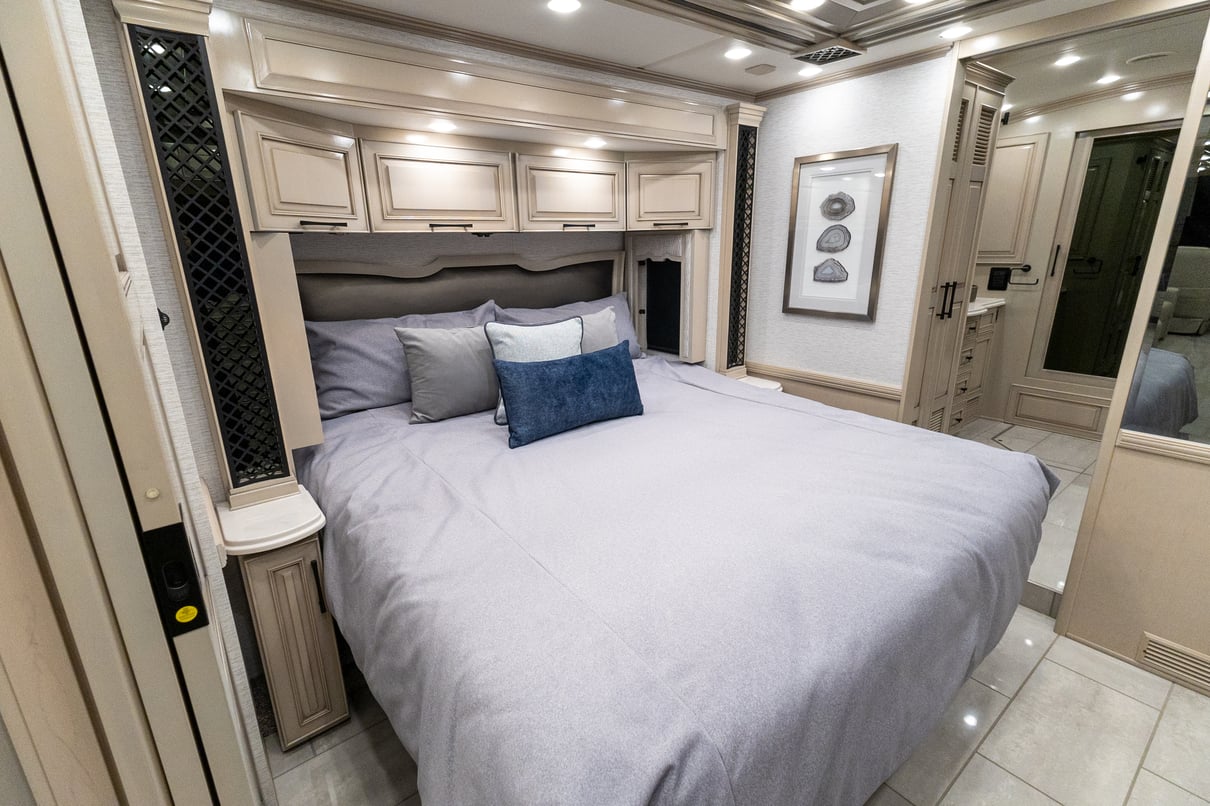 2024 Newmar London Aire 4521 gallery image-24