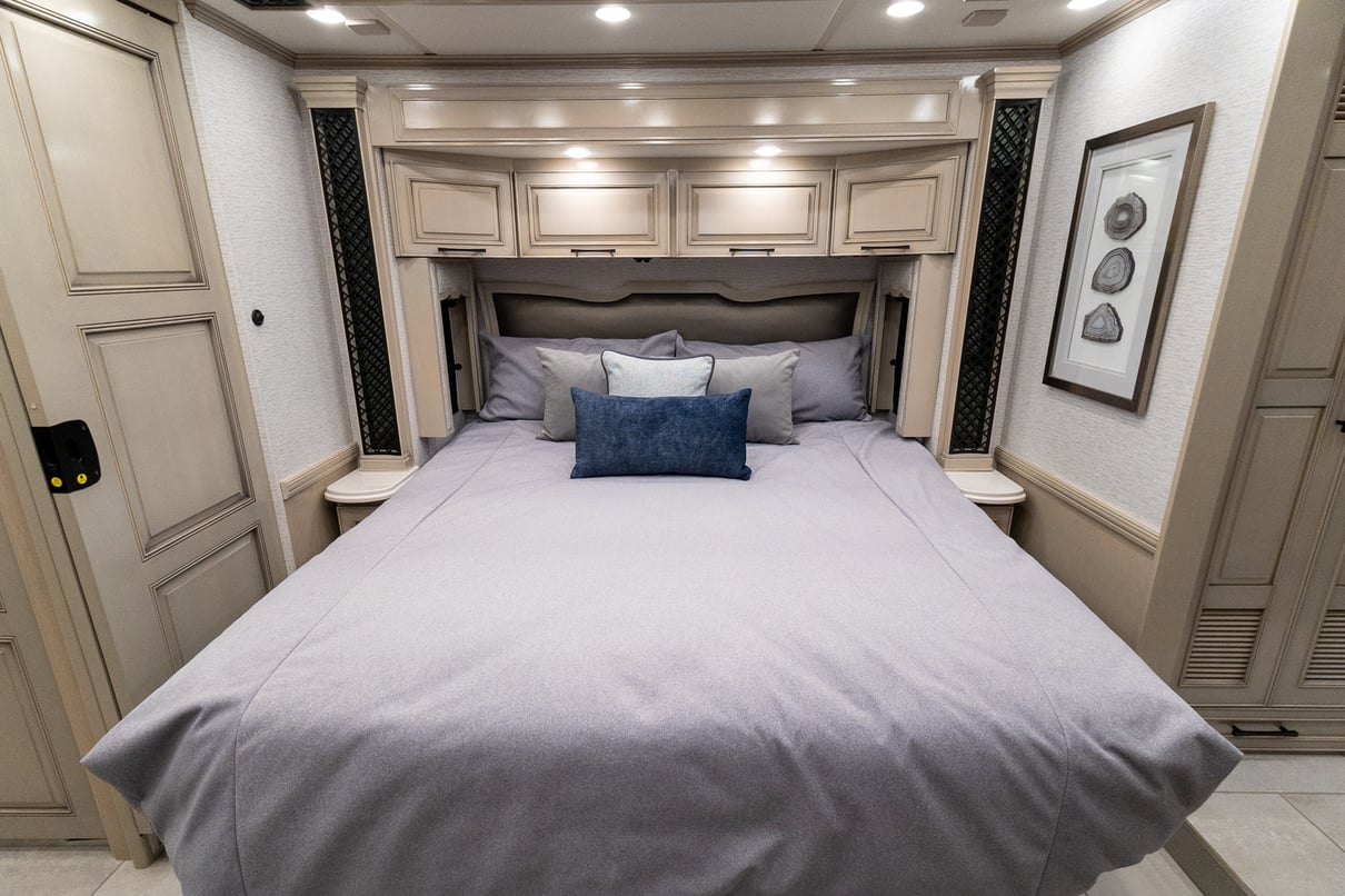 2024 Newmar London Aire 4521 gallery image-25