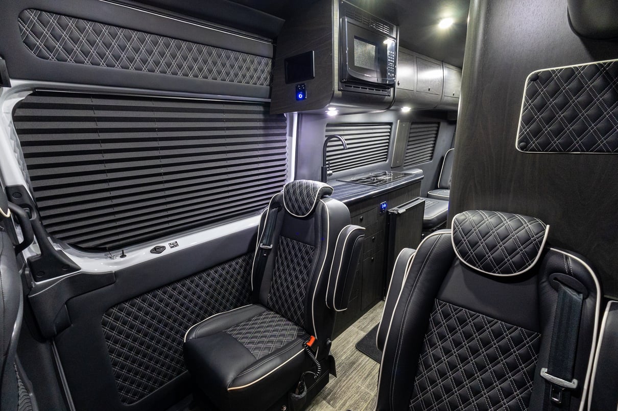 2026 OGV Luxury Coach V-RV 7RLA gallery image-21