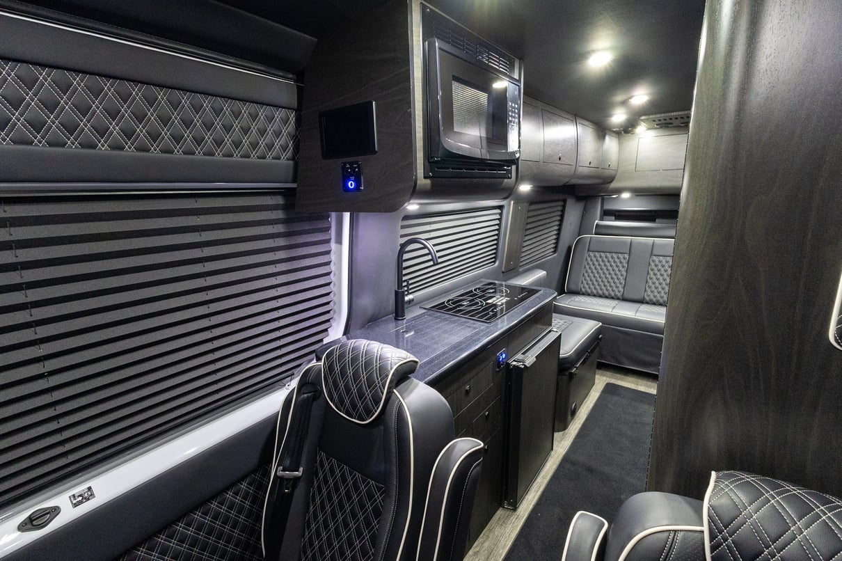 2026 OGV Luxury Coach V-RV 7RLA gallery image-22