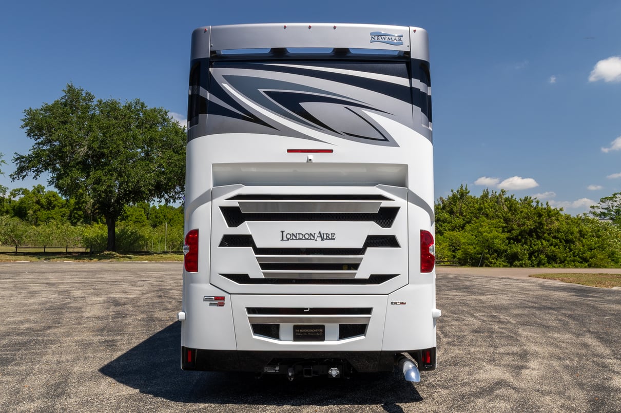 2025 Newmar London Aire 4551 gallery image-6