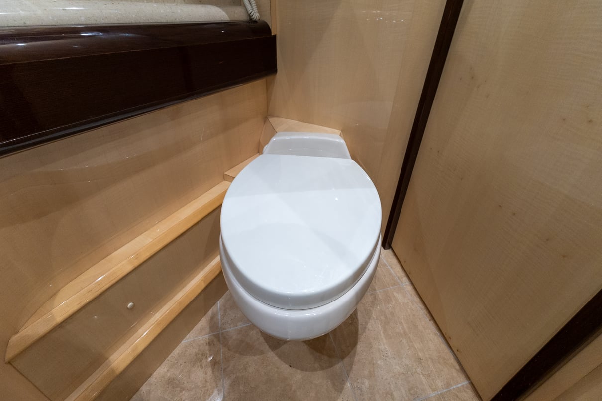 2010 Prevost Liberty H3 45 gallery image-23