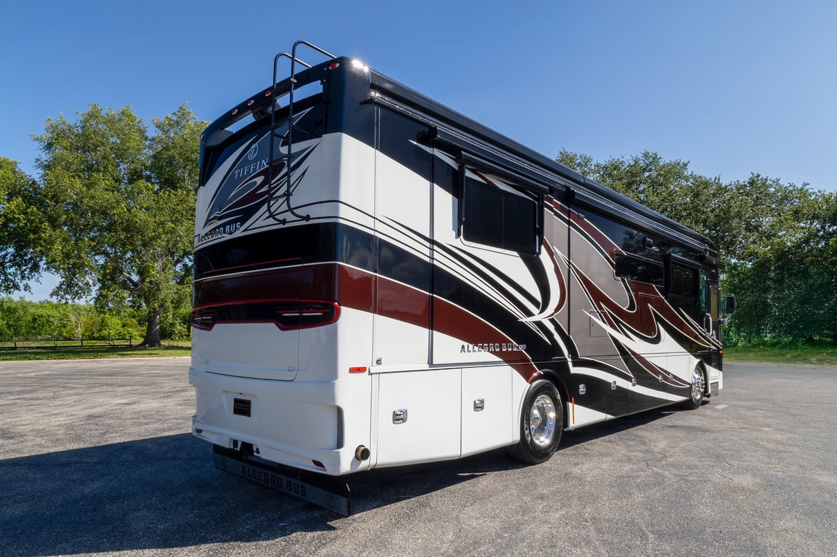 2020 Tiffin Allegro Bus 37AP gallery image-5