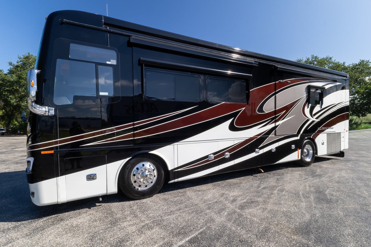 2020 Tiffin Allegro Bus 37AP gallery image-10