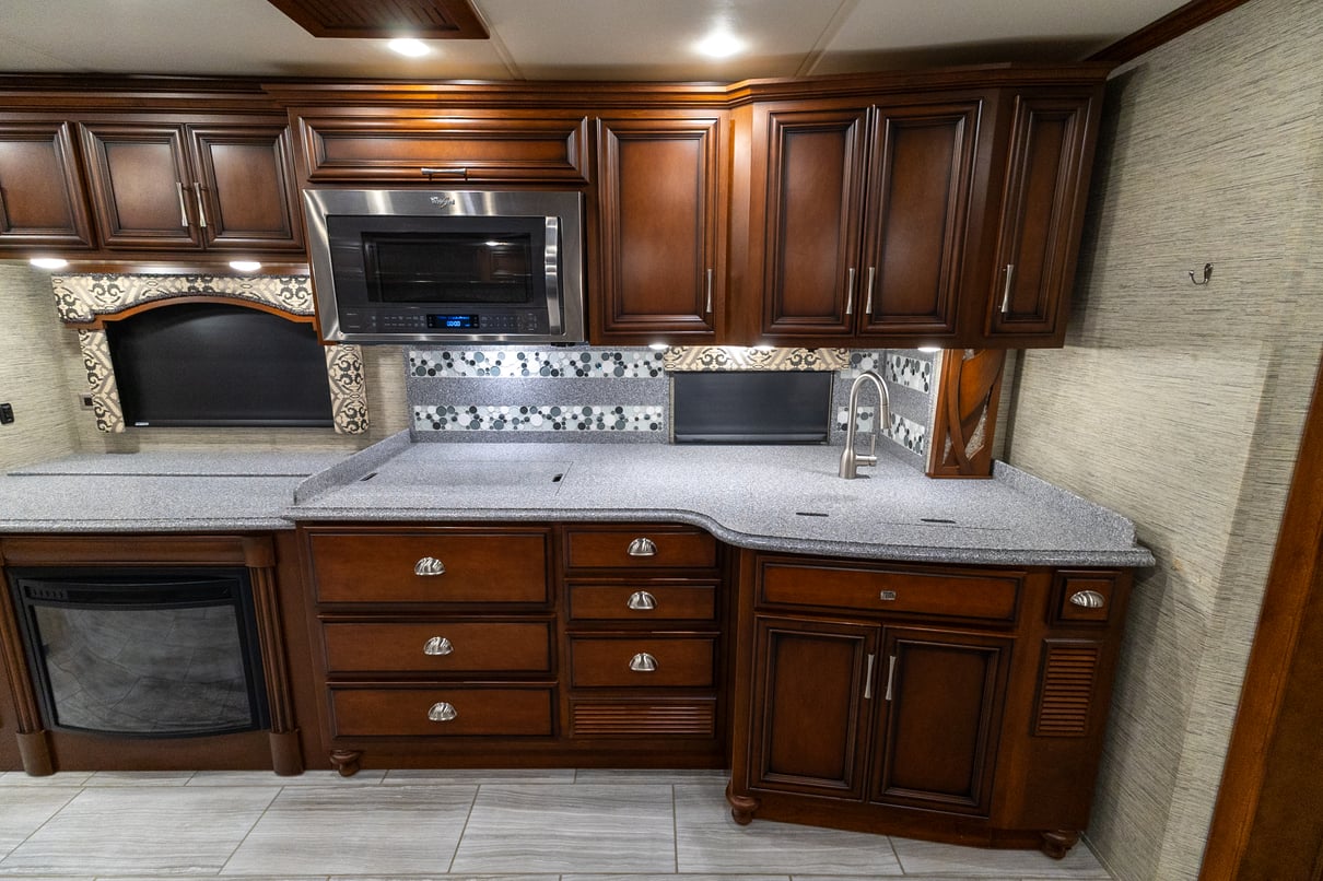 2017 Newmar Ventana 3709 gallery image-19
