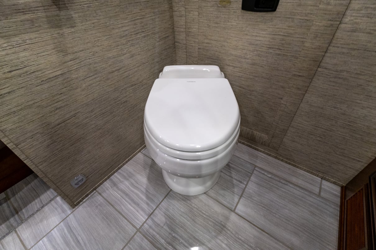 2017 Newmar Ventana 3709 gallery image-31