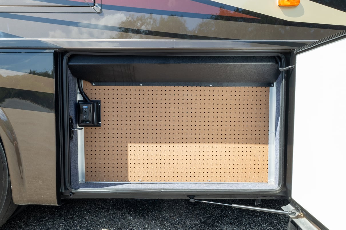 2017 Newmar Ventana 3709 gallery image-37