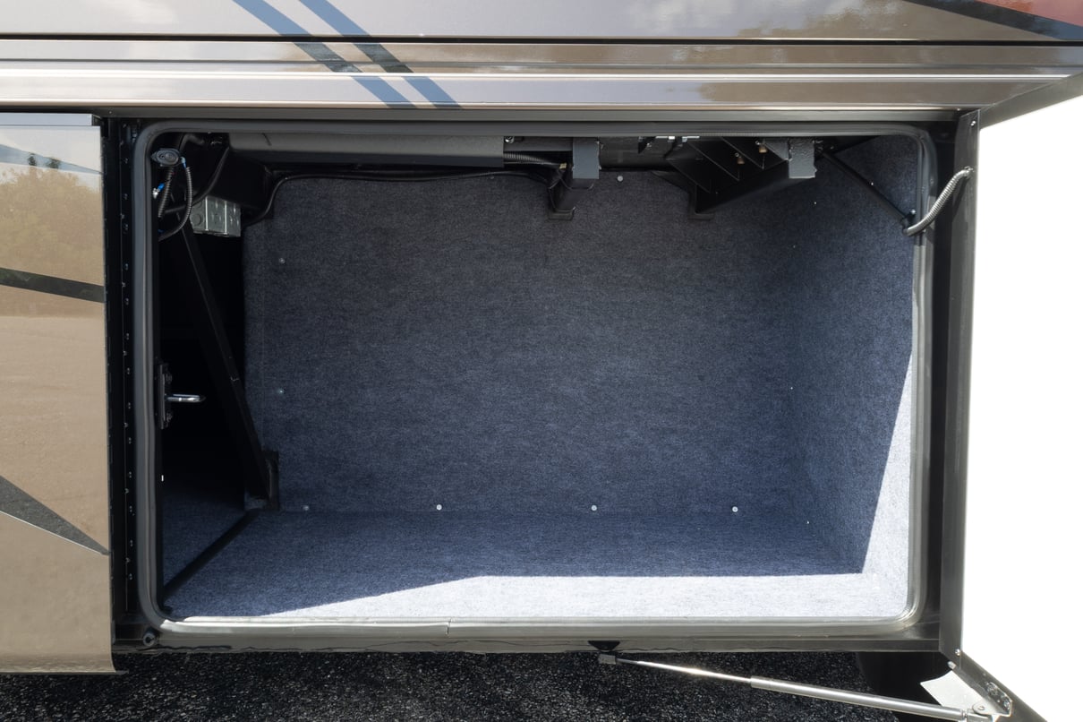 2017 Newmar Ventana 3709 gallery image-40