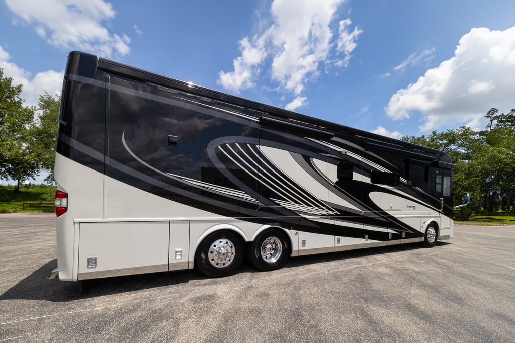 2020 Newmar London Aire 4543