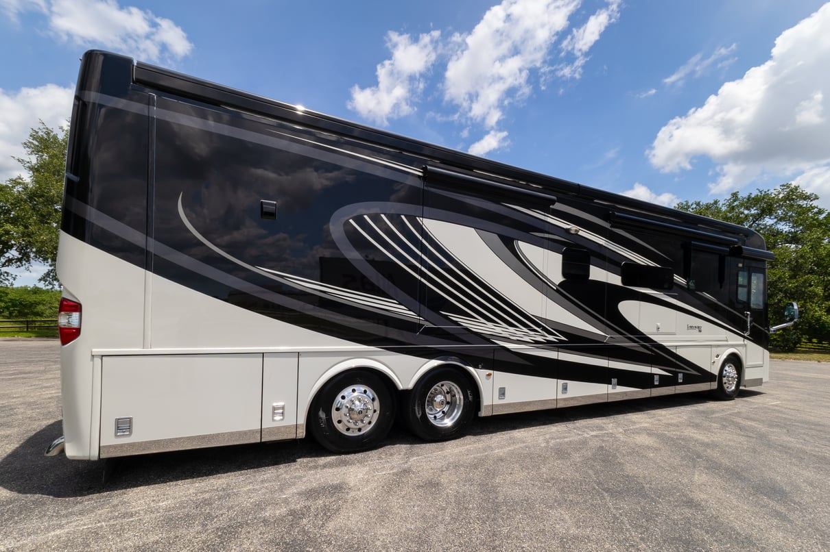 2020 Newmar London Aire 4543 gallery image-4