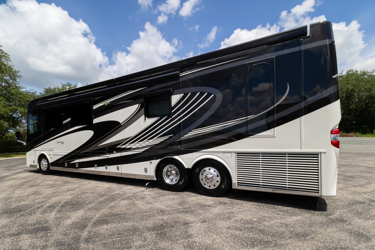2020 Newmar London Aire 4543 gallery image-8