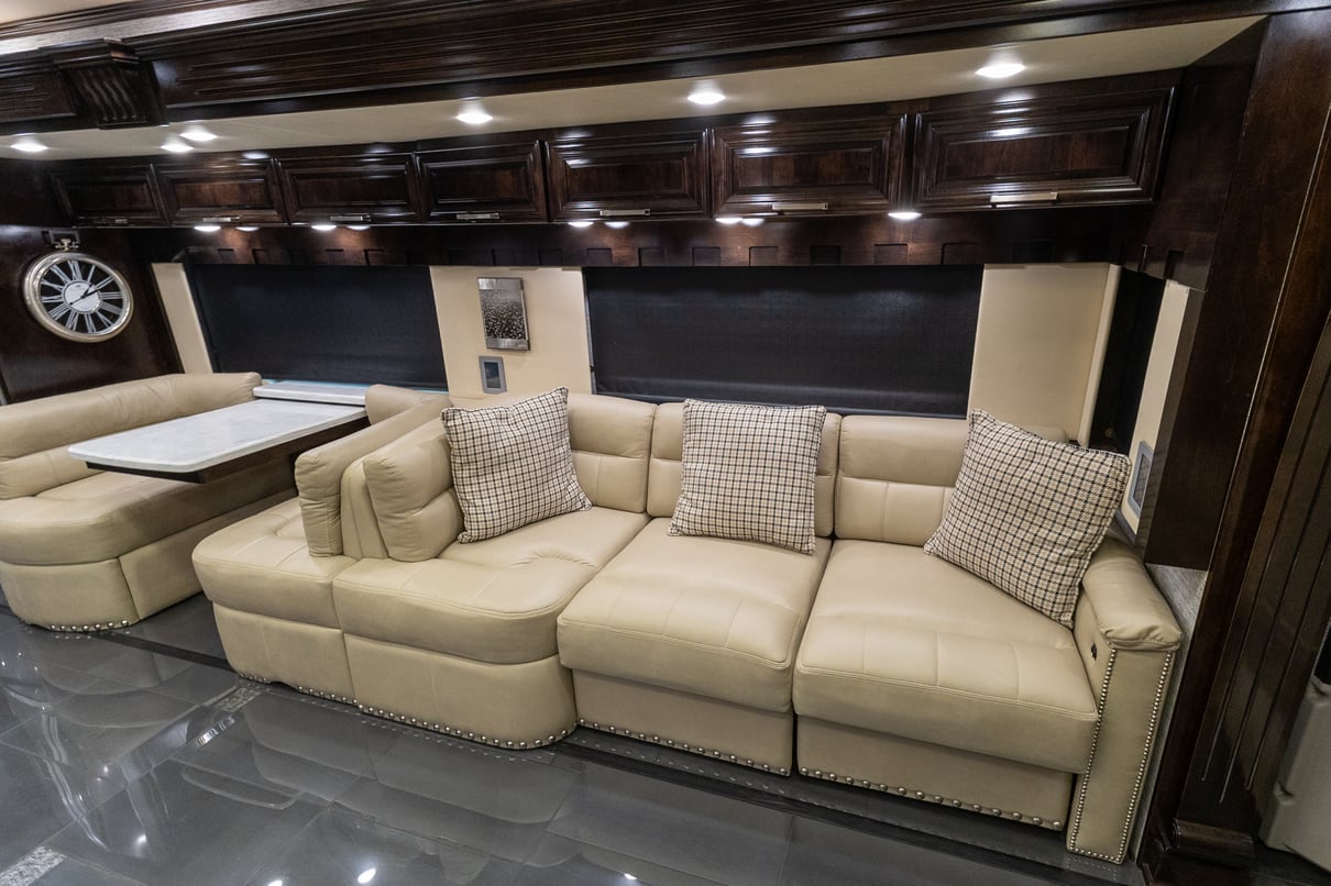 2020 Newmar London Aire 4543 gallery image-15