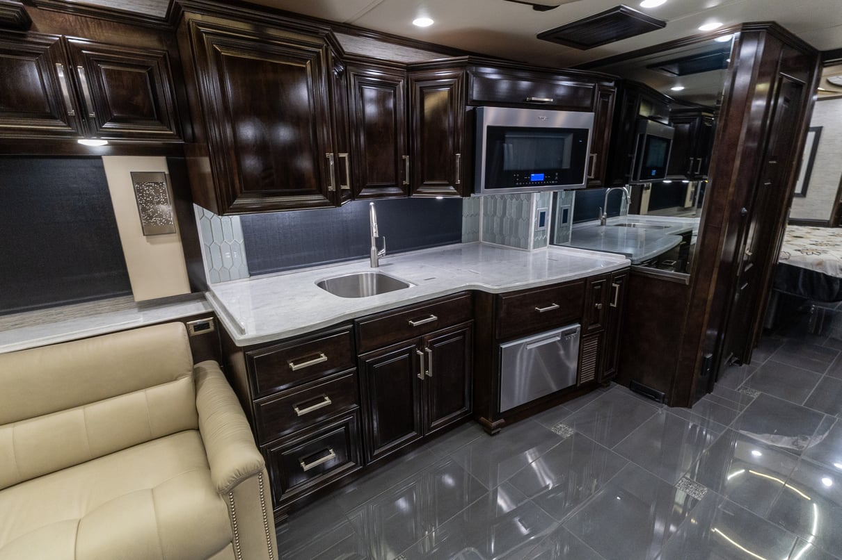 2020 Newmar London Aire 4543 gallery image-18