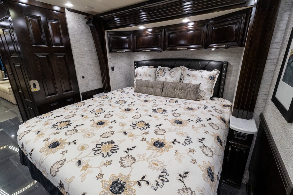 2020 Newmar London Aire 4543 gallery image-26