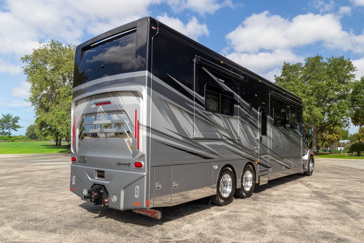 2025 Renegade XL X43 DB gallery image-5